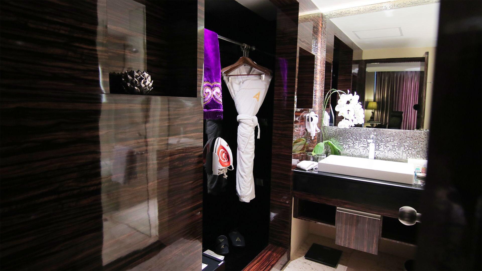 The Arista Hotel Palembang Esterno foto