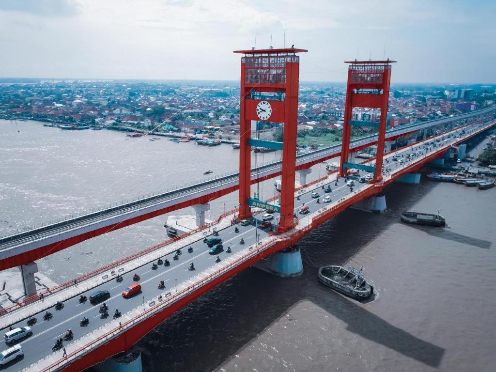 The Arista Hotel Palembang Esterno foto