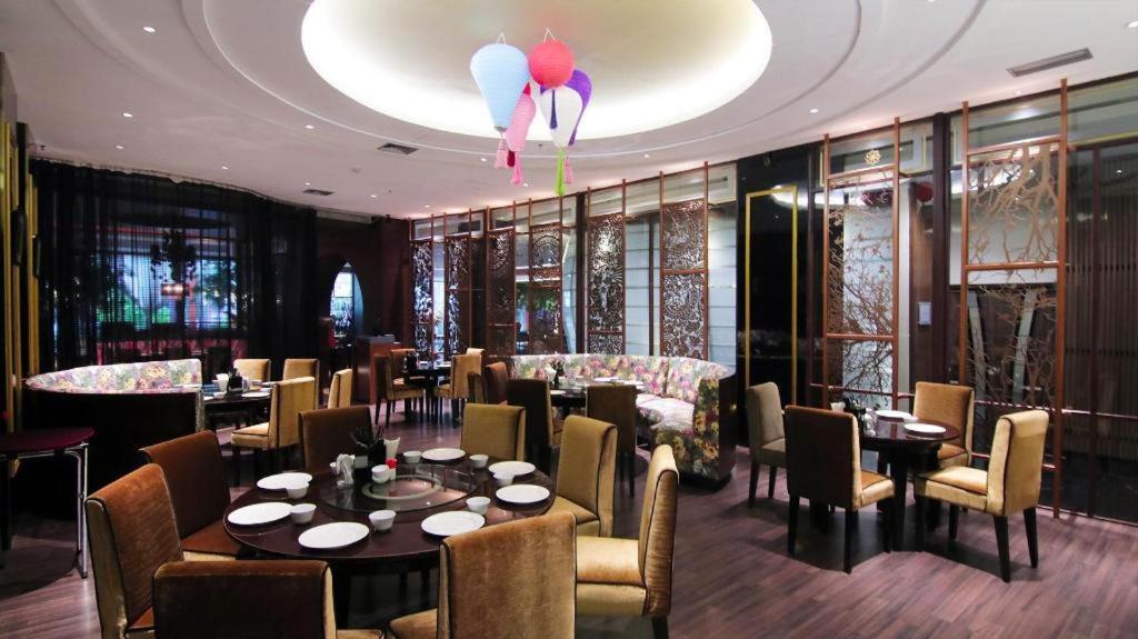 The Arista Hotel Palembang Esterno foto