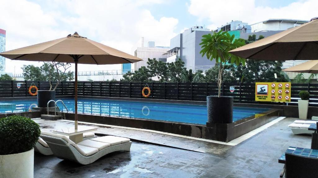 The Arista Hotel Palembang Esterno foto