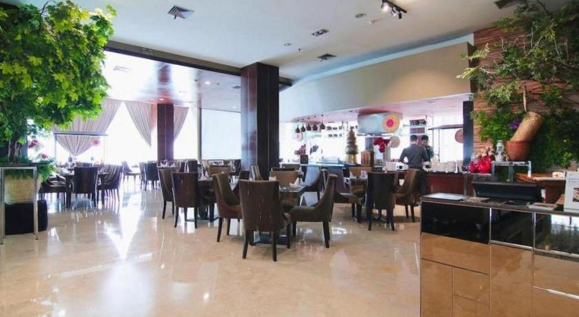 The Arista Hotel Palembang Esterno foto