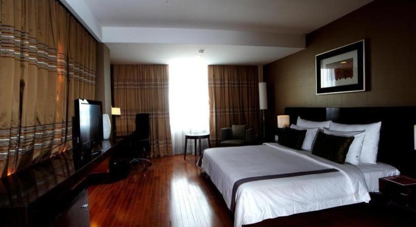 The Arista Hotel Palembang Esterno foto