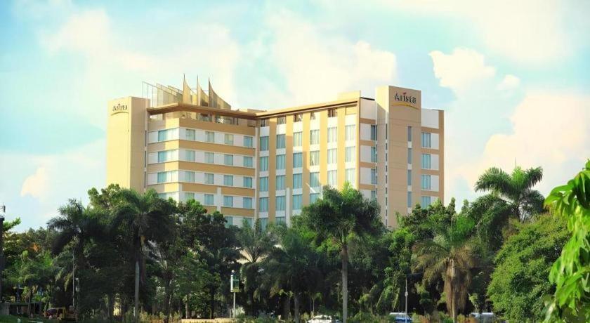 The Arista Hotel Palembang Esterno foto