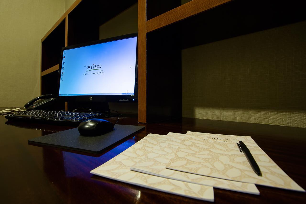 The Arista Hotel Palembang Esterno foto